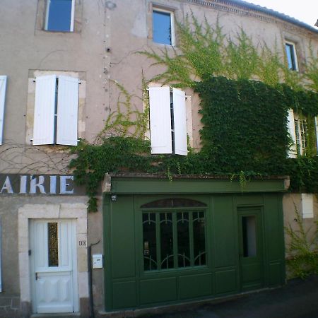 Bed and Breakfast Ancien Cafe De La Mairie Monesties Exteriér fotografie